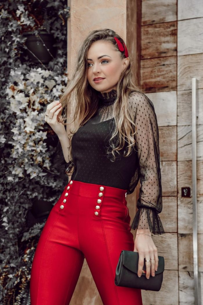 calça max power com botões dourados calça max power com botões dourados